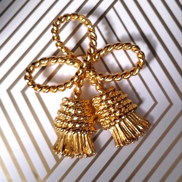 Vintage Gold Tone Tassel Rope Brooch - Picture 7 of 11
